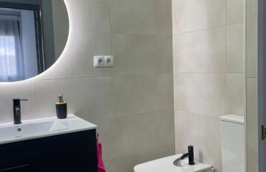 Luminoso dúplex con parking - Photo 11