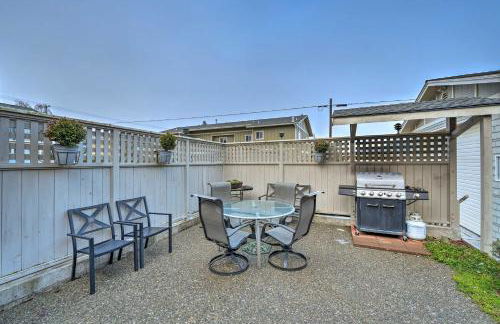 Apartment with Gas Fireplace about half Mi to Beach! - Foto 18