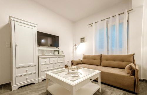 Chrisi Holiday Home - 500 sqm Private Gardens & Nature View - 300m by the sea - Photo 46