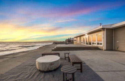 Marbella Lane-Oceanfront Retreat w Stunning View - Photo 1