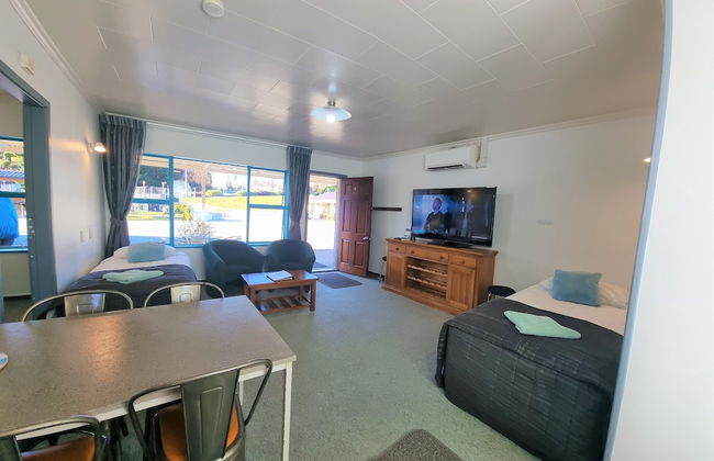 Alpine Motel - Photo 50