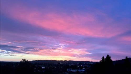 HoneyHomes Spectacular View Home with Amenities - Foto 1