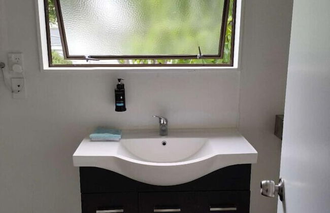 1 double and 1 sofa bed Garden Chalet - Foto 8