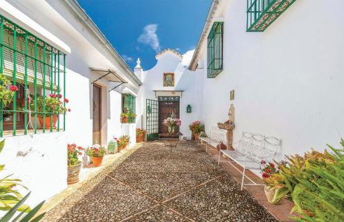 Gorgeous Home In Higuera De La Sierra - Foto 17