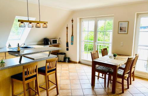 FeWo PANORAMADECK Familien-strandnah-Garten-Hunde-Sport-und Schwimmbadnah-HansaPark - Foto 3