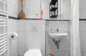 Loftly Kant99 - Zentral - 90m2 - Self Check-In - 300 Mbit - Foto 13