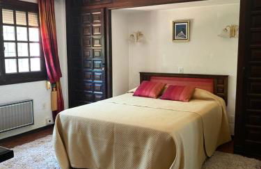 Spectacular Andalusian Villa Linda Vista Playa - Big Private Pool, BBQ & 2 Parking - Photo 13