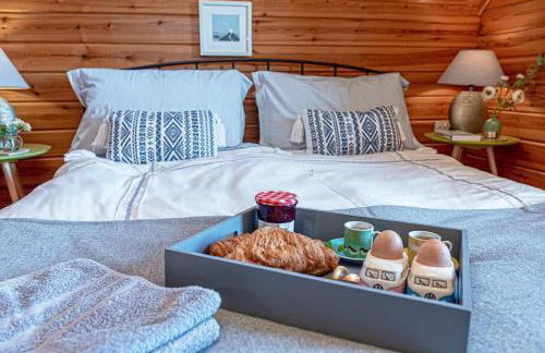 Scandi Cabin in Heart of Anglesey with Parking - Photo 10