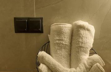 2024 superior modern studio! - Photo 8