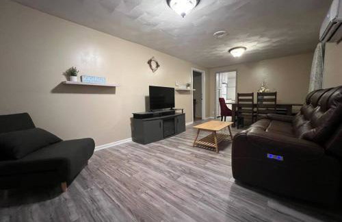 Cottage near Cedar Point and downtown Sandusky - Photo 20