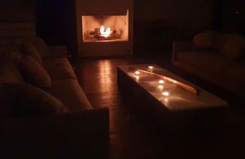 Moderne Villa mit atemberaubendem Seeblick - Photo 21