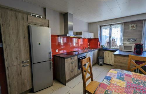 Gîte spacieux en ancienne ferme rénovée, idéal pour familles et amis – proche randos et sites touristiques - FR-1-589-6 - Foto 22