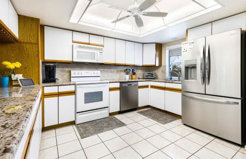 Lazy Palm Retreat Heated Pool Jacuzzi Gulf Canal - Foto 17