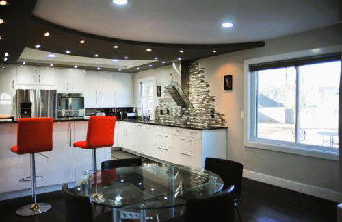 The Deluxe Oasis in the North West Suburbs of Richmond - Foto 1