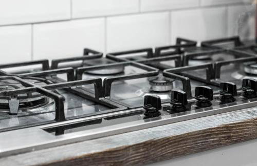 Stylish 3 Bedroom House - Pool & Tennis Table - Garden - Off Street Parking 782S - Foto 32