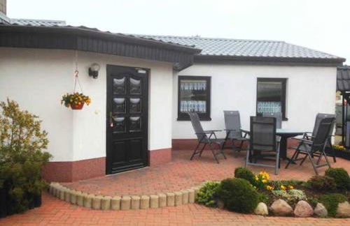 Bungalow mit Kamin in Ribnitz-Damgarten - Foto 1