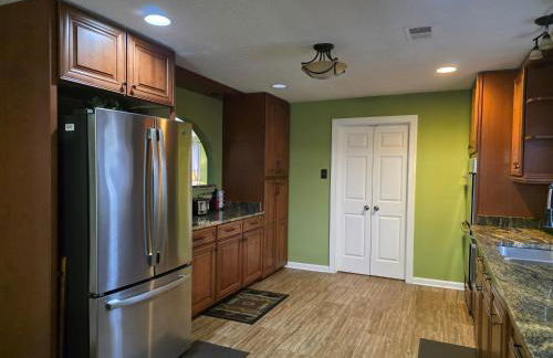 6BR in Suburban area close to Freeway and Galeria - Foto 72