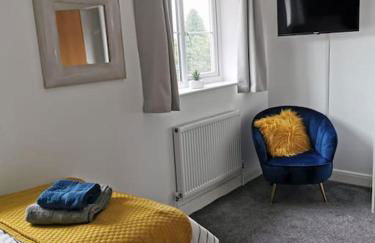 Modern Roomy 3 BR Home Pershore - Foto 8