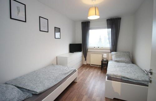 Cozy Apartment with Balcony - Foto 18