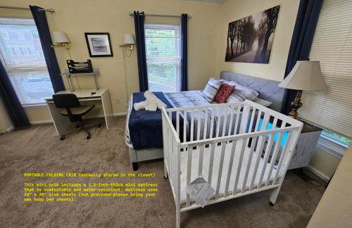 Townhouse with High Speed WiFi & Free Parking - Foto 7