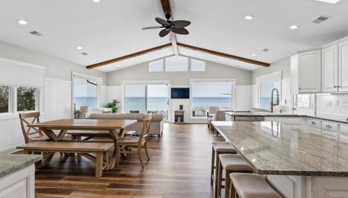 Beachside Getaway private Lake Michigan Beach Frontage - Foto 3