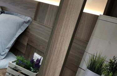 Ronda By Lixloft en el Centro Histórico y Cerca de la Plaza Mayor - Foto 4