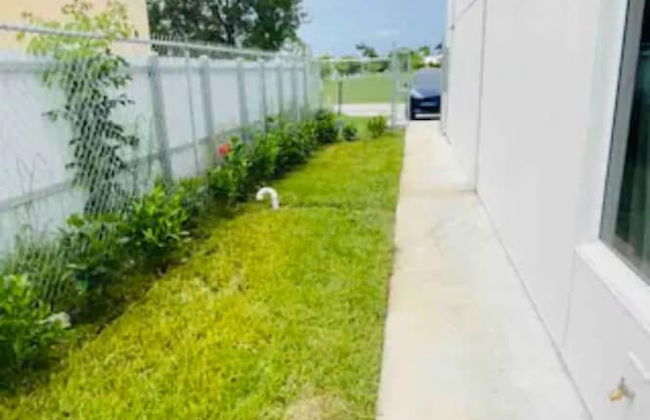 Comfortable European Style Home 4BR 4BA in Miami by ASVR-13670 - Foto 32