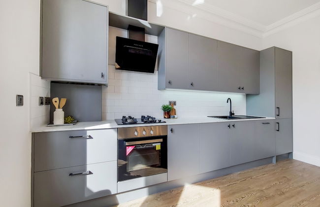 Lovely 1-bed Apartment in London With Courtyard - Foto 3