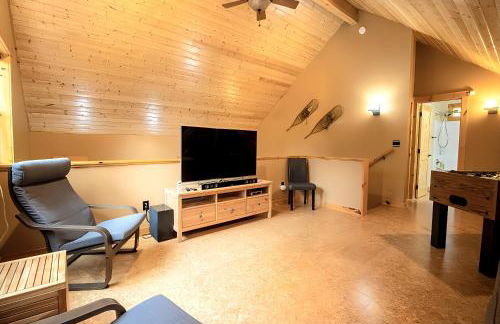 2 Kings, Fire Pit, Gameroom, EV charger, Dogs OK! - Foto 53