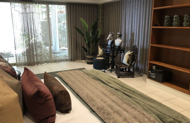 Clifton YOLO Spaces – Clifton Mansion Villa - Photo 43