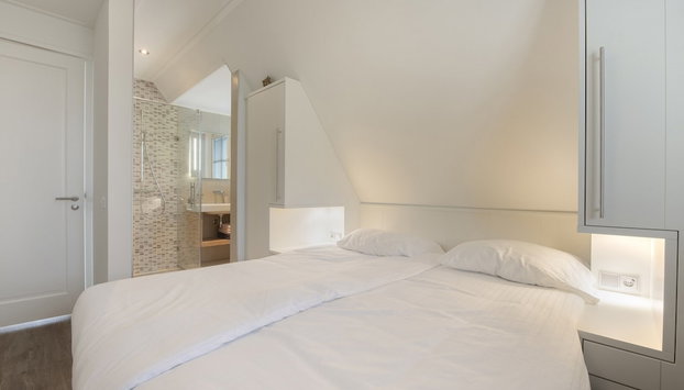 Friesland Villa w/ Sauna - Foto 4, Quarto