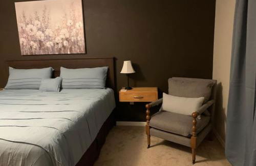 Lakefront Home Where You Can Retreat and Relax - Foto 16