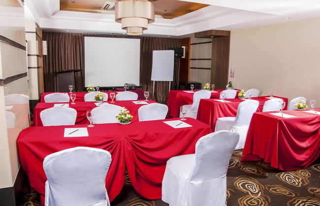 The A. Venue Hotel - Photo 41