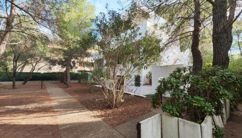 Collins Apartments - Foto 5, Garden view