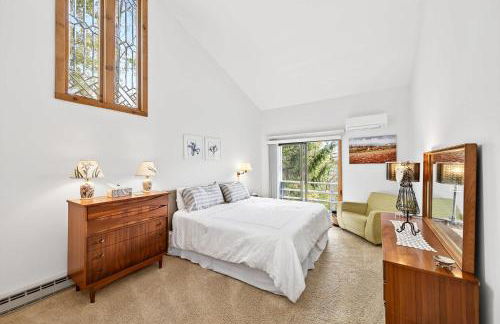 Spacious 6 Bedroom Chalet Near Holiday Valley - Foto 40