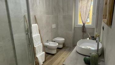 MADE in Bologna - Photo 5, towels, Shower