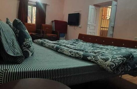 Candle Hotel Shahdara Valley Islamabad - Photo 7