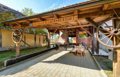 Awesome Home In Jalzabet With Kitchen - Foto 22