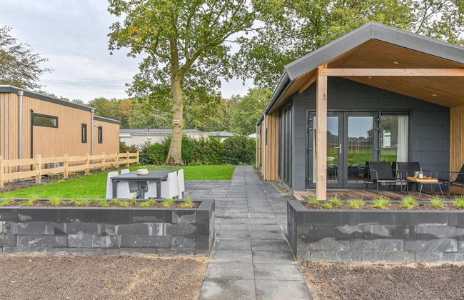 Chalet in Dutch Park With Garden and Terrace - Foto 15