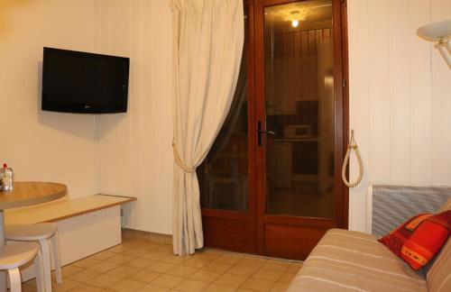 Agréable appartement au calme avec vue montagne, commune de Le Monêtier les Bains - Le Freyssinet - Photo 19