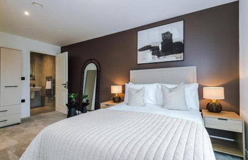 Stylish Leeds City Centre Flat - Free Parking - Foto 35