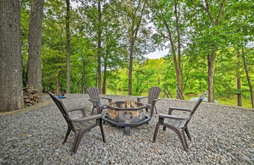 Lake Barkley Home Private Dock, Kayaks, Fire Pit! - Foto 2