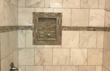 Entire Extra Large Luxury 3 Bedrooms Condo - Photo 13