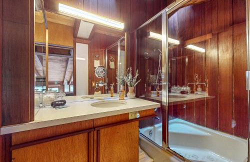 Oceanfront Elk House Bluff View Deck Near beach - Foto 18