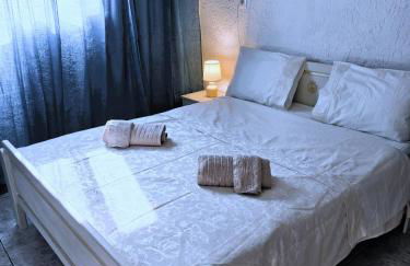 Lily's house near the beach - Photo 3