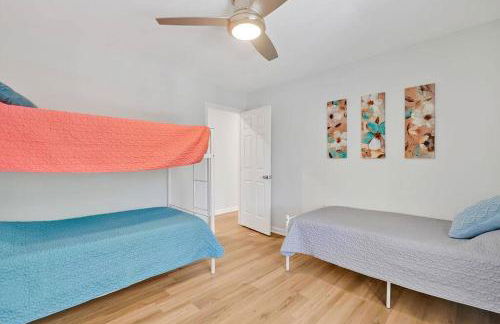 Middle Sound Hideaway~Beaches, Shopping, Families - Foto 16