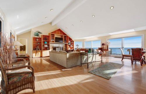 The Cliff House - Photo 2