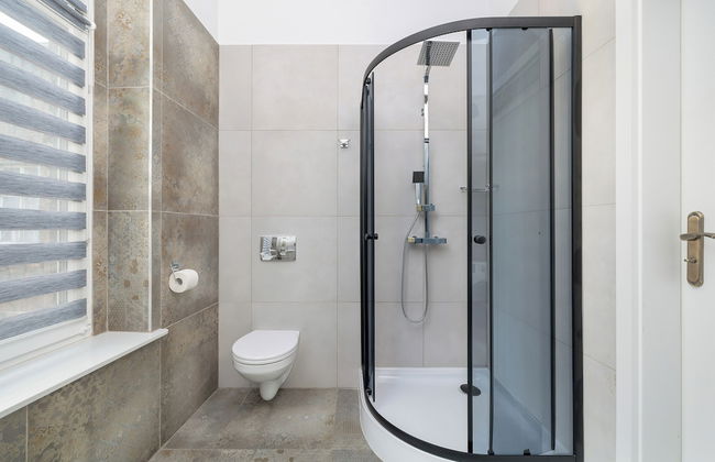 Yellow Apartment in Bytom by Renters - Foto 21