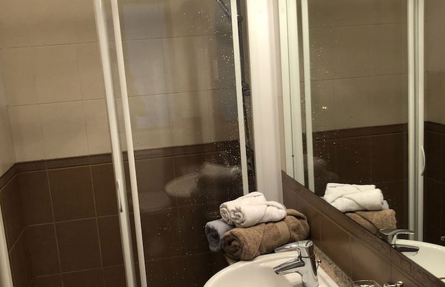 Hedges Court Residencies Town Hall-2 Room 3 Bed Apartment - Foto 18