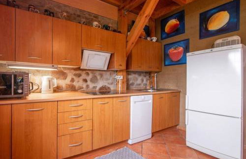 Atmospheric holiday home with a swimming pool - Foto 13